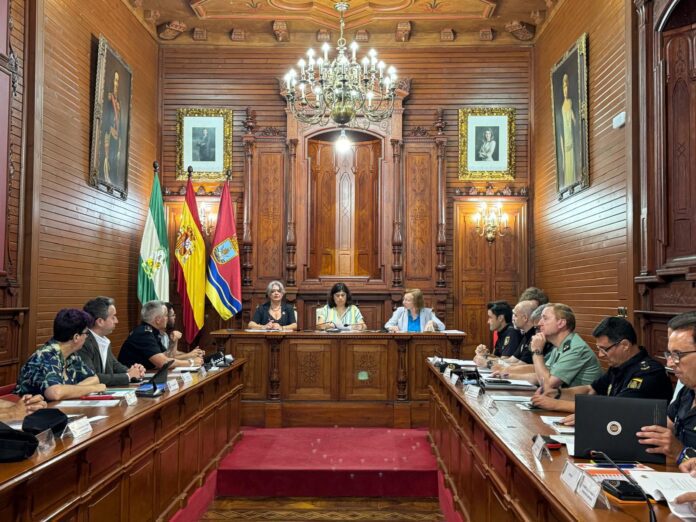 LA JUNTA LOCAL DE SEGURIDAD DA LUZ VERDE AL DISPOSITIVO ESPECIAL DE LAS CARRERAS DE CABALLOS