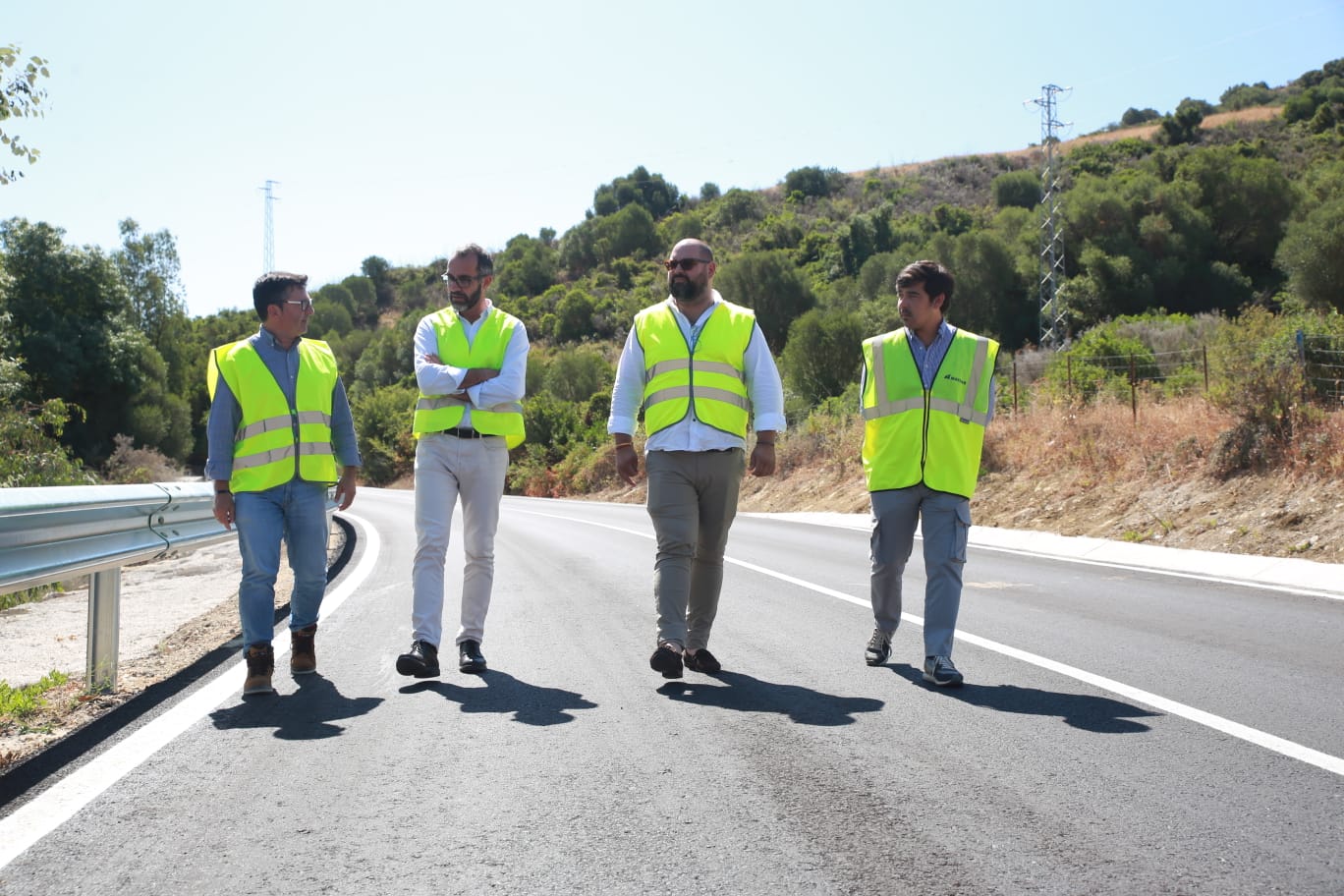 Diputación invierte casi 400.000 euros en la mejora de dos carreteras de Jimena