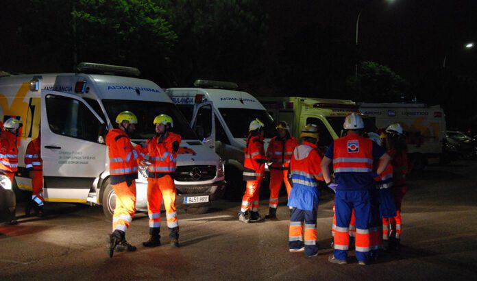 Cuatro heridos tras la colisión de dos turismos en Granada