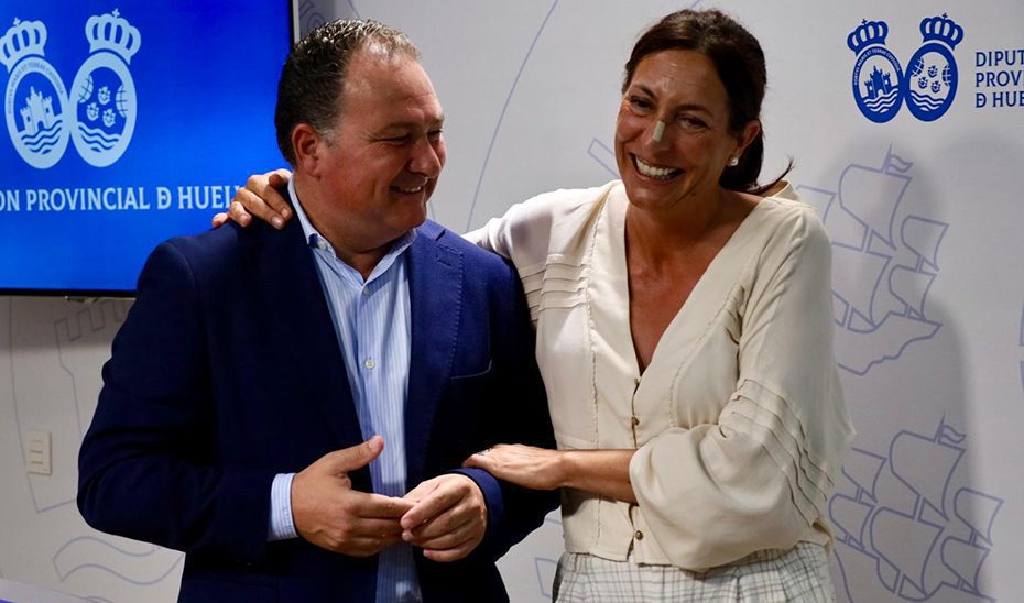 Junta y Diputación de Huelva renuevan el convenio para garantizar la ayuda a domicilio