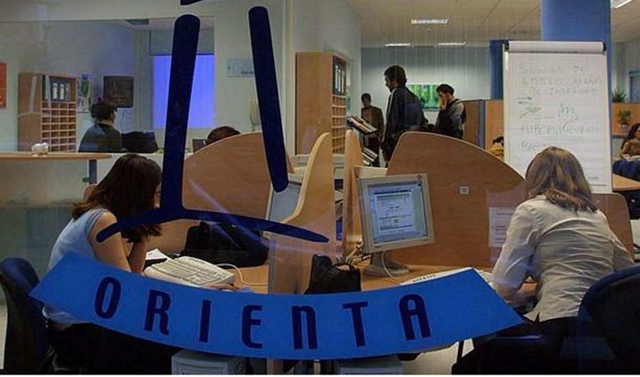 Empleo destina 29,3 millones a la contratación de 672 técnicos y 116 profesionales de apoyo de Andalucía Orienta