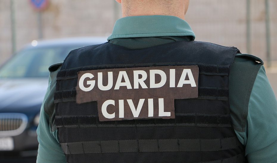 Fallece el conductor de una moto acuática al colisionar con una embarcación en Marbella