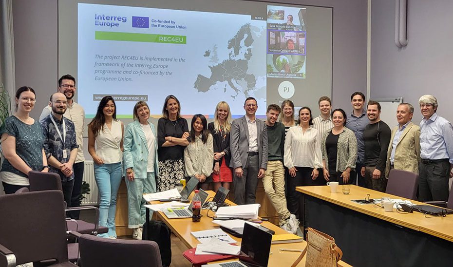Andalucía expone en Finlandia su modelo para el impulso de las comunidades energéticas
