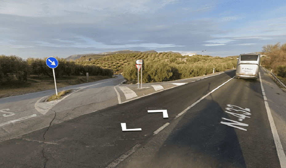 Cuatro heridos en un accidente de tráfico entre varios vehículos en Íllora