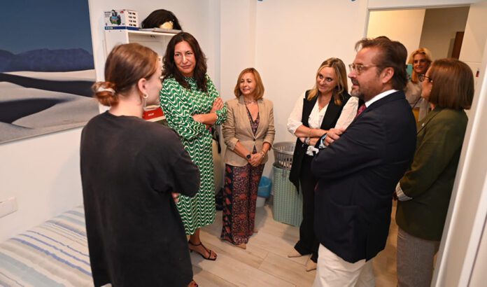 La Junta destina 740.000€ en Granada capital a la reforma de 13 viviendas para personas sin hogar