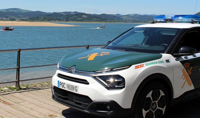 Hallan el cuerpo sin vida de una persona en el mar en Balerma