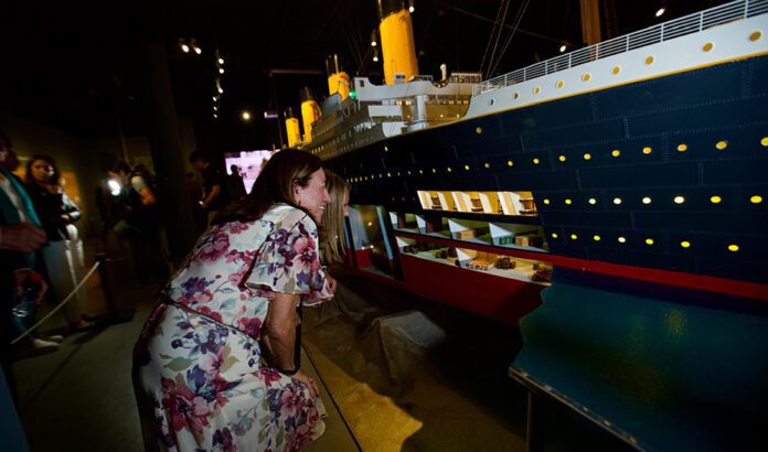 Castillo avanza que la mayor maqueta del Titanic construida en el mundo se queda en Granada