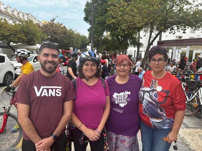 JORNADA REIVINDICATIVA DE LA PLATAFORMA POR EL TREN DE LA COSTA NOROESTE CON EL APOYO DE LA ALCALDESA