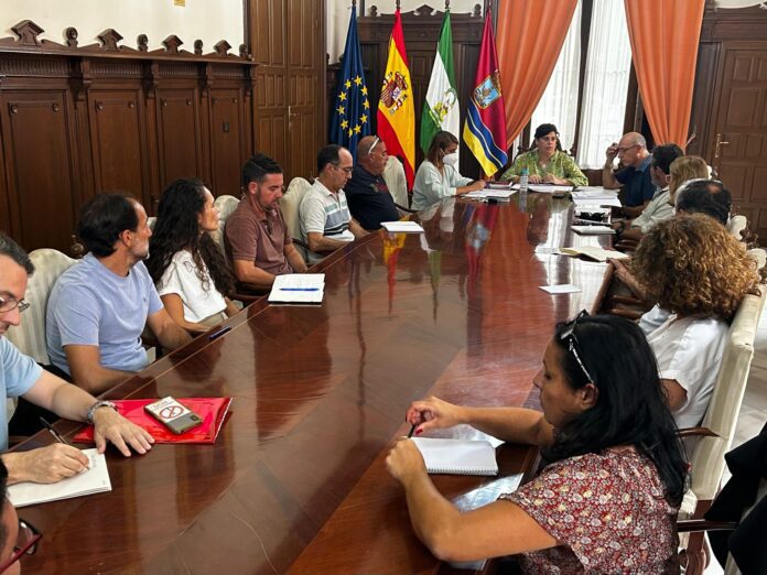 LA ALCALDESA PRESIDE EL CONSEJO ESCOLAR MUNICIPAL DE INICIO DEL CURSO 2024/2025