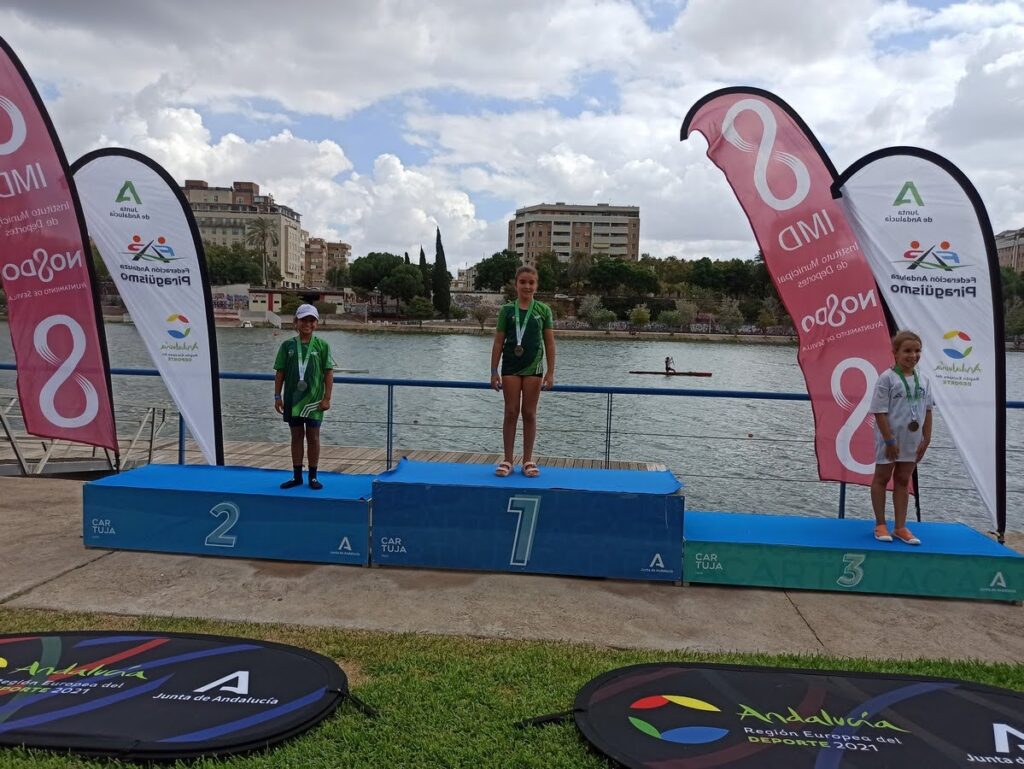 El CAN Eslora conquista 9 medallas en el Campeonato de Andalucía de Barcos Combinados