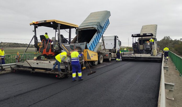 Licitada la renovación del firme de la autovía A-92 en la provincia de Almería por 5,5 millones de euros