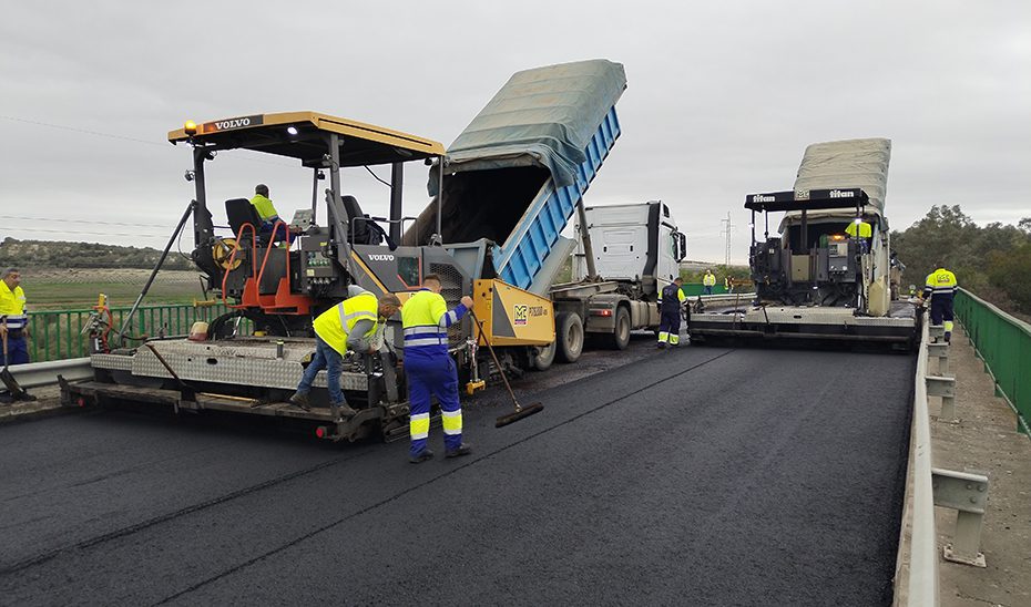 Licitada la renovación del firme de la autovía A-92 en la provincia de Almería por 5,5 millones de euros