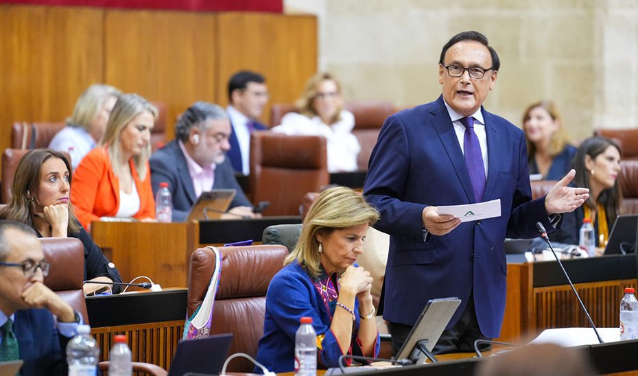 La evaluación de méritos de profesores e investigadores para 2025 podrá incluir nuevas figuras, como el sustituto interino a tiempo parcial