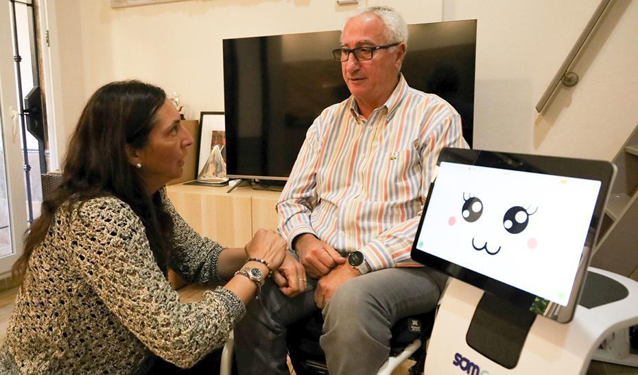 El proyecto ‘Vivir en casa’, de la Junta y la Universidad de Málaga, ejemplo de buenas prácticas