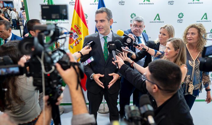 Andalucía impulsará la creación de una red de municipios con mercados locales ecológicos