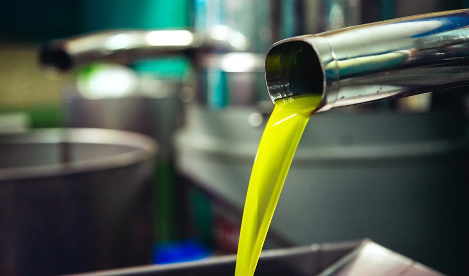 Las exportaciones andaluzas crecen un 7,6% hasta agosto, frente a la bajada nacional