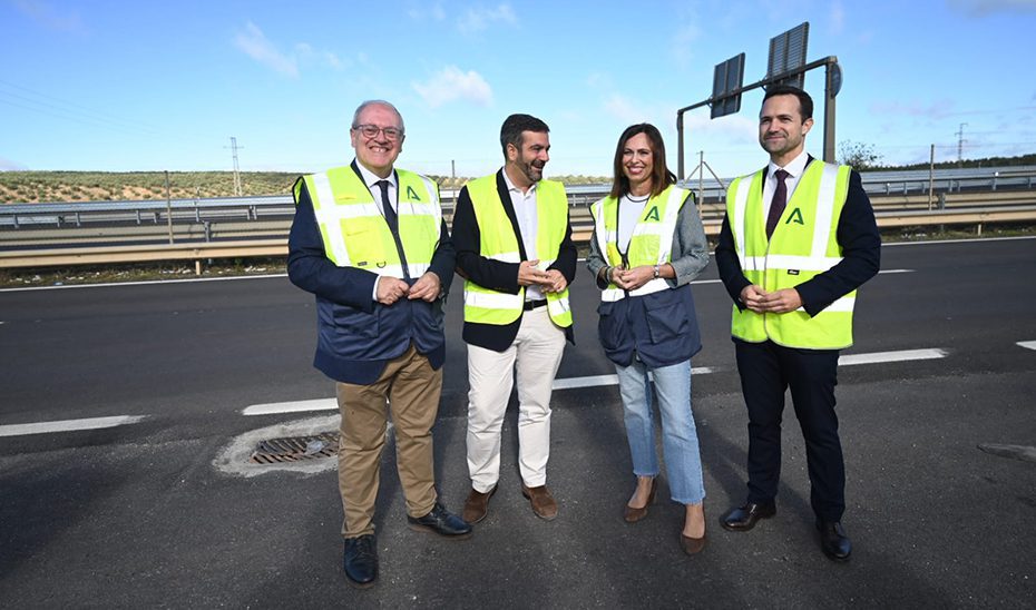 Finalizada la reparación integral del firme de 35 kilómetros de la A-92 en la provincia de Granada