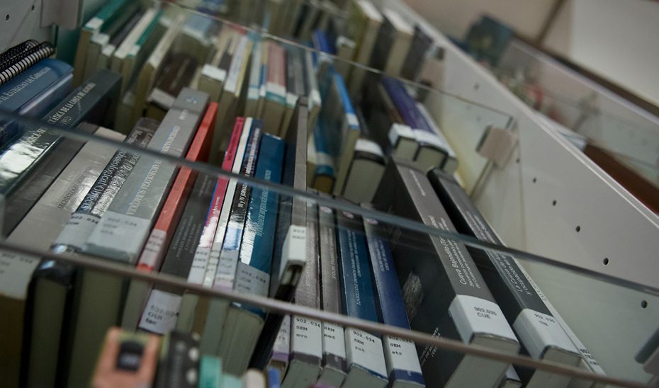 Cuentacuentos, visitas teatralizadas y encuentros con autores para celebrar el Día de las Bibliotecas