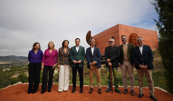 Moreno apuesta por el turismo rural para avanzar hacia una industria más sostenible, desestacionalizada y mejor distribuida en el territorio