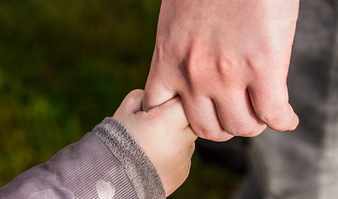 Más de 2.600 menores, tutelados por la Junta en centros de protección de toda Andalucía