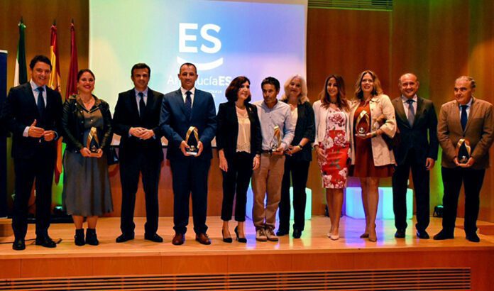 Covirán, DCOOP, Naturales del Sierro, Bold Womban y Carmen Guzmán, reconocidos por su contribución a la economía social