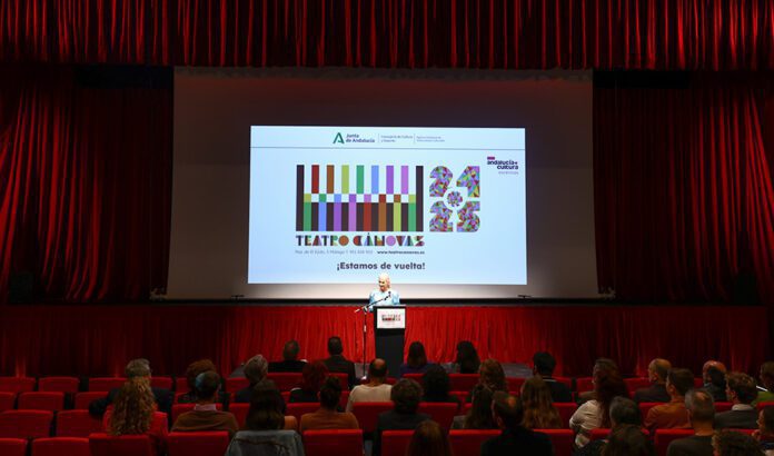 El Teatro Cánovas reabre sus puertas y suma actividades para adultos a su oferta familiar