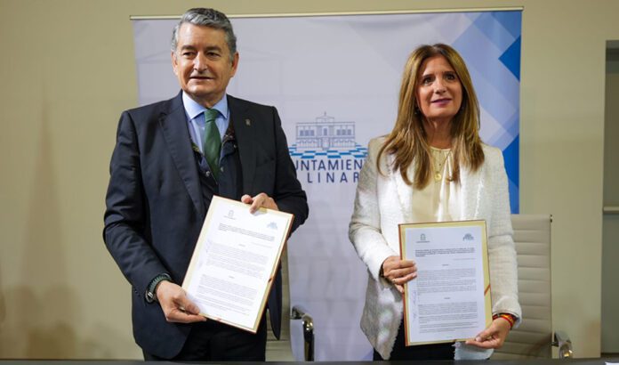 Junta y Ayuntamiento de Linares ponen en marcha un centro de formación en competencias digitales