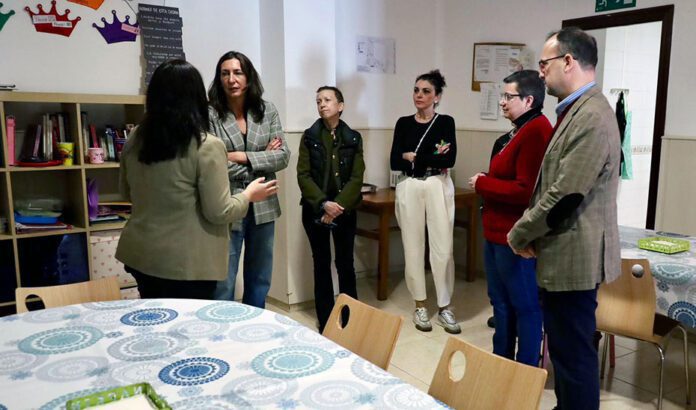 La Junta destina cuatro millones a 85 proyectos para atender a 4.000 mujeres vulnerables ante la violencia de género