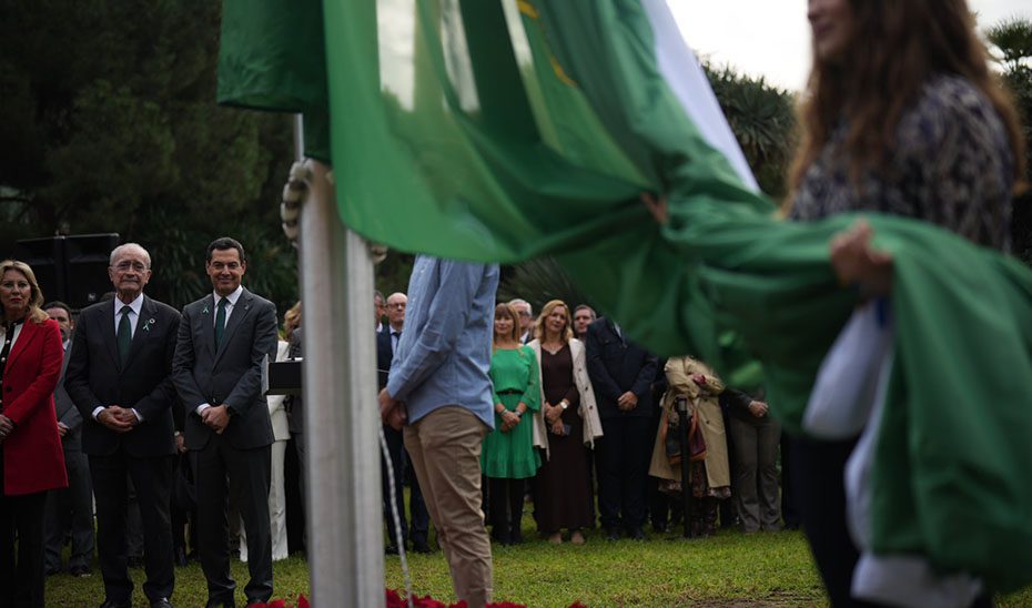 Moreno reitera el papel crucial de Andalucía como bandera de la unidad e igualdad entre españoles
