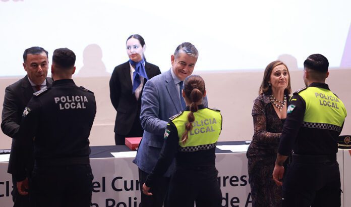 Los 157 policías locales que han superado el Curso de Ingreso del IESPA se incorporan a 61 municipios