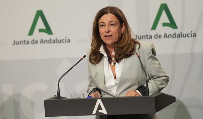 Más de 43 millones adicionales para equipamiento y mejora de instalaciones de los centros docentes