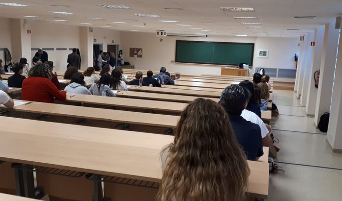La Junta aprueba una nueva oferta de empleo público para el SAS dotada con 13.486 plazas