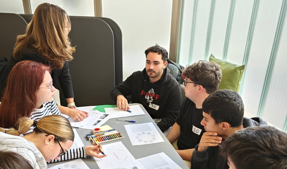 La Junta impulsa la creación de más de 4.300 empresas promovidas por casi 4.700 universitarios