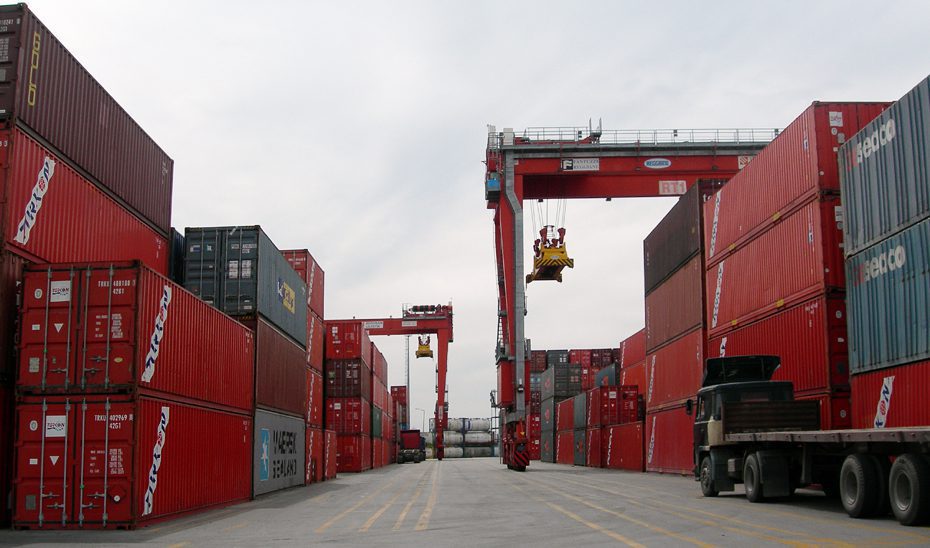 Andalucía registró en 2024 un superávit comercial de 2.512 millones con el resto de España