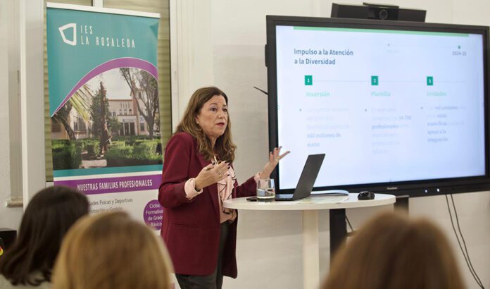 La plantilla pública docente se refuerza con 1.275 profesionales para el alumnado más vulnerable