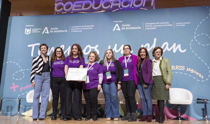 La Junta reconoce nueve proyectos que fomentan la igualdad y la prevención de la violencia de género en las aulas