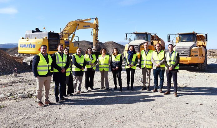 La Junta inicia el sellado del vertedero de Albox que permitirá restaurar el equilibrio ecológico del entorno