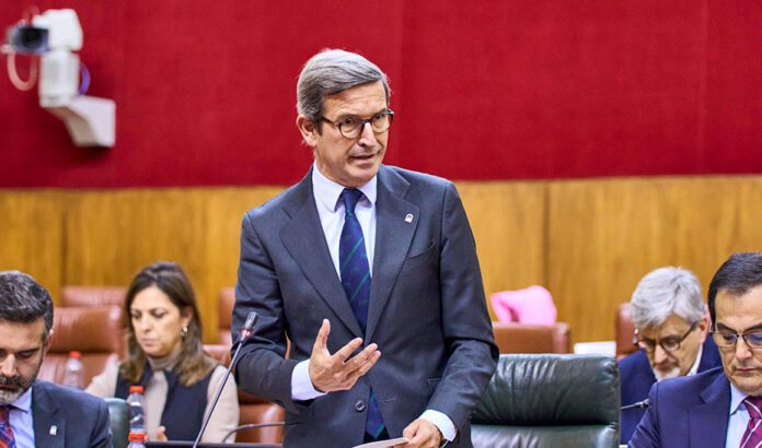 Las renovables mueven inversiones por 8.500 millones y 25.000 empleos en seis años en Andalucía