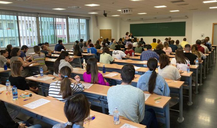 Los exámenes de Enfermería de la Oferta de Empleo Público del SAS se celebran este sábado