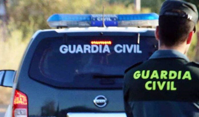 Muere un joven de 25 años tras salirse su vehículo de la carretera en Loja (Granada)