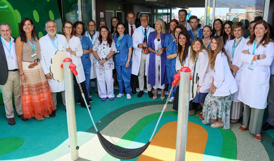El Materno Infantil de Málaga inaugura ‘El Valle y el Mar Encantados’ para los pacientes pediátricos