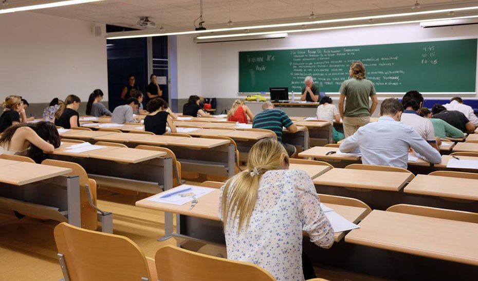 Las oposiciones docentes comenzarán en Andalucía el 21 de junio con casi 42.000 aspirantes