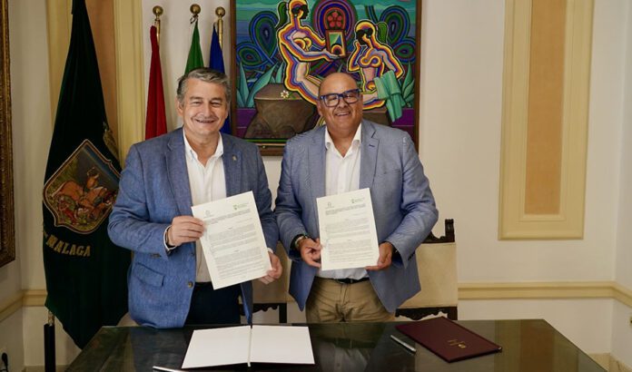 La Junta y Ayuntamiento de Vélez-Málaga crean un centro de formación especializado en agrotech