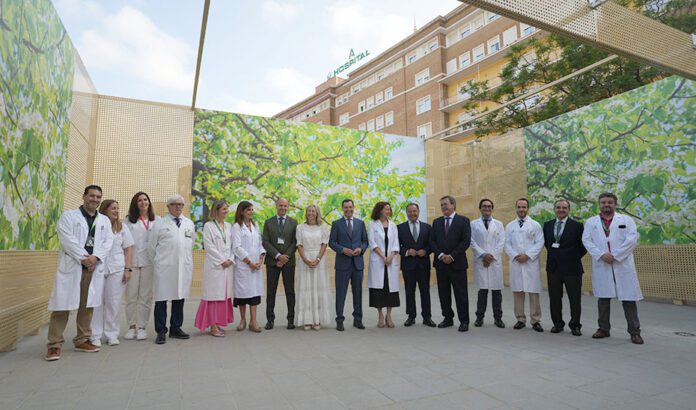 Moreno destaca el compromiso del Gobierno andaluz con la salud mental, su prevención y su detección precoz