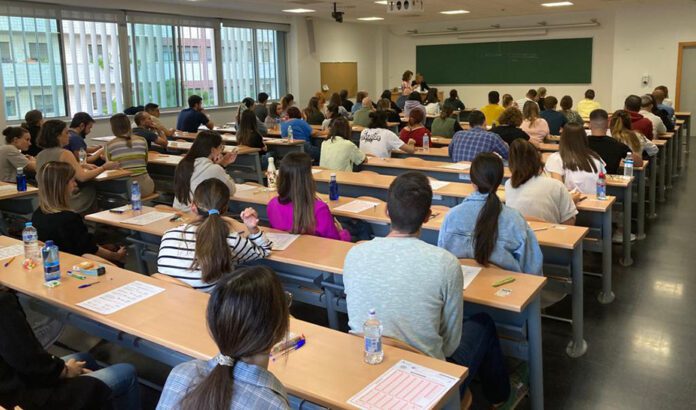 El SAS celebra este sábado los exámenes de categorías de gestión de su oferta de empleo público