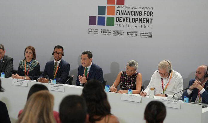 Moreno defiende fortalecer la financiación de los entes regionales y locales que son claves para sensibilizar y concienciar a la población
