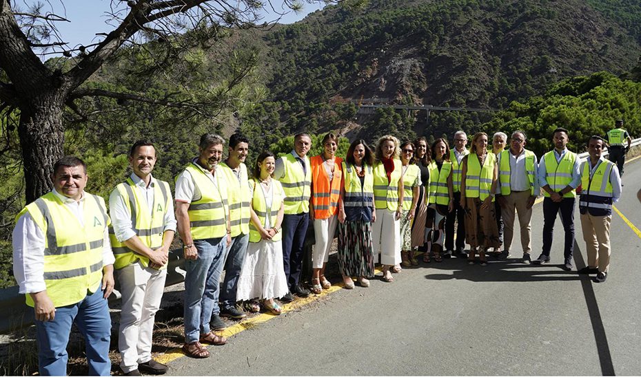 La Junta reabre al tráfico la carretera entre Ronda y San Pedro Alcántara mientras continúan las obras