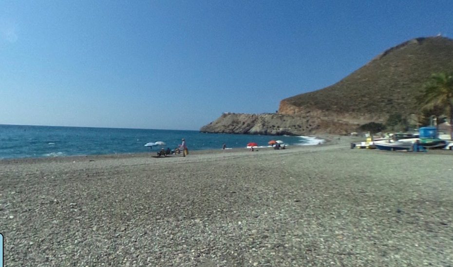 Muere una bañista en una playa de Gualchos