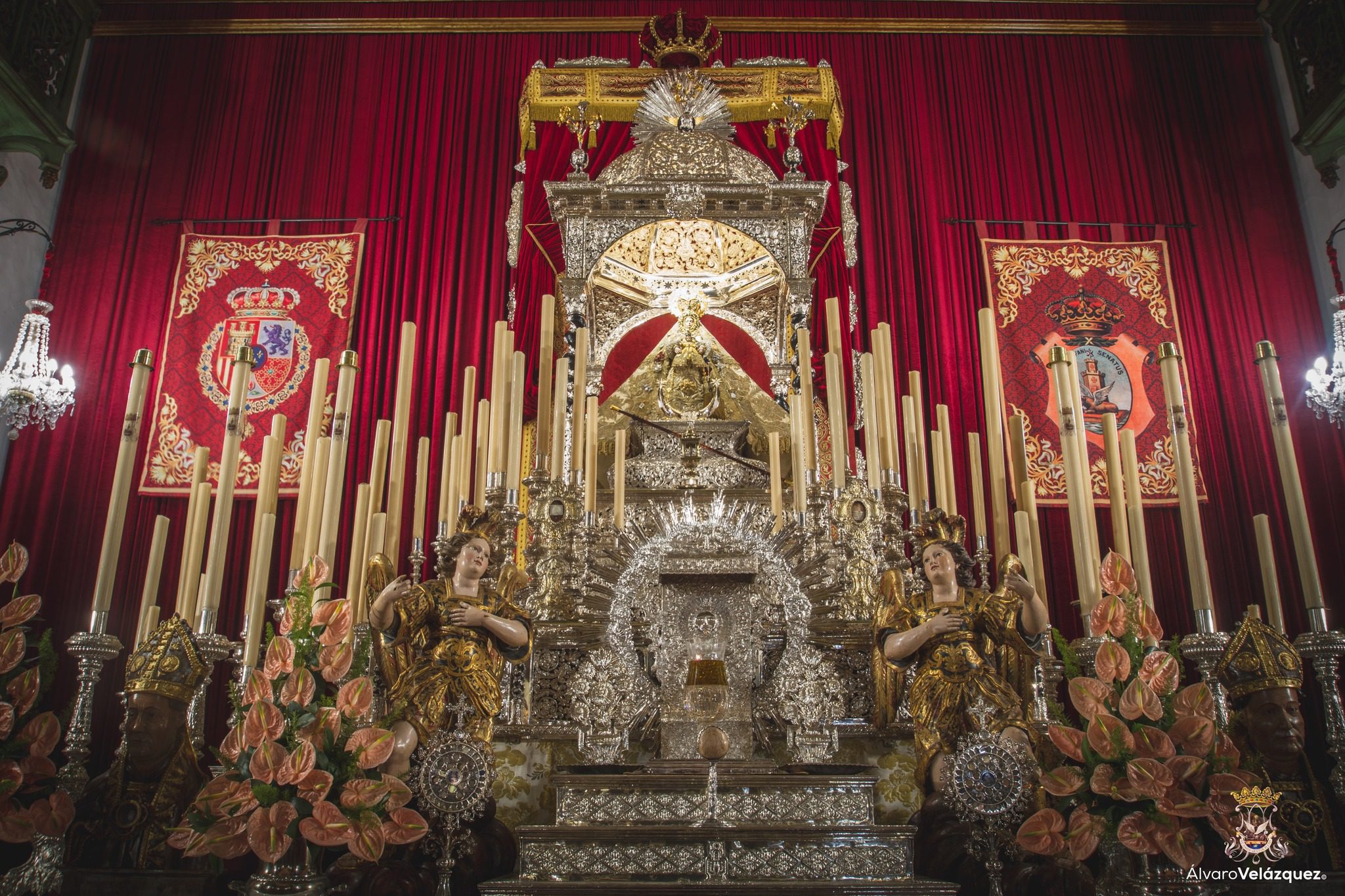 Así luce la Virgen de la Caridad en su cuarto día de Novena