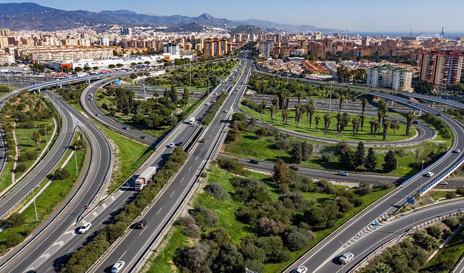 Comienzan este lunes las obras del carril BUS-VAO de acceso a Málaga por la A-357